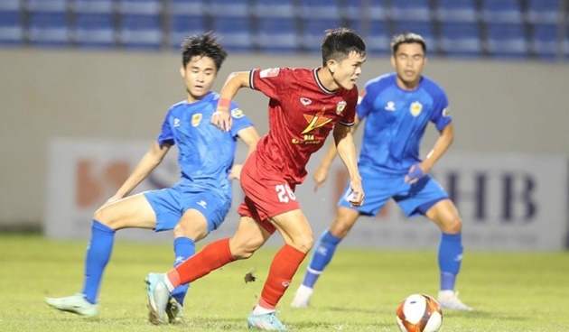 Quảng Nam giành chiến thắng trước Hà Tĩnh. 